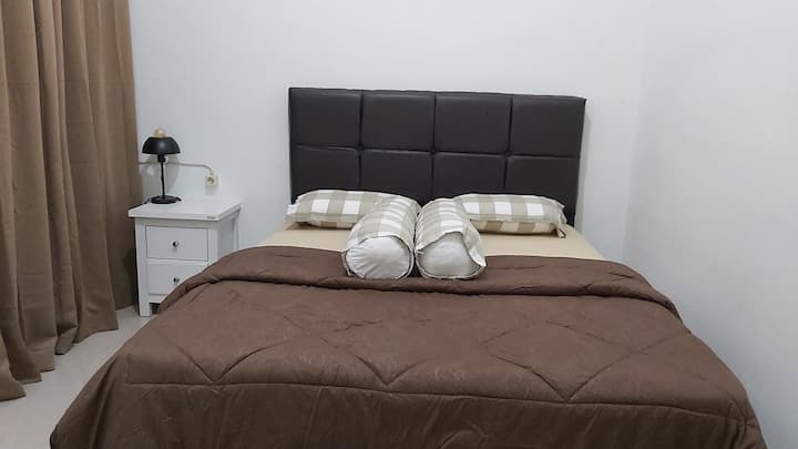 Dormitorio 1 con cama tamaño queen