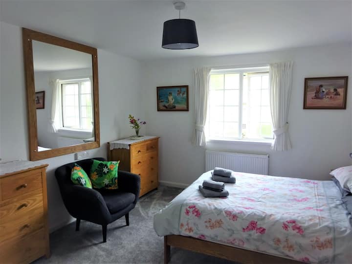 ห้องนอนใหญ่