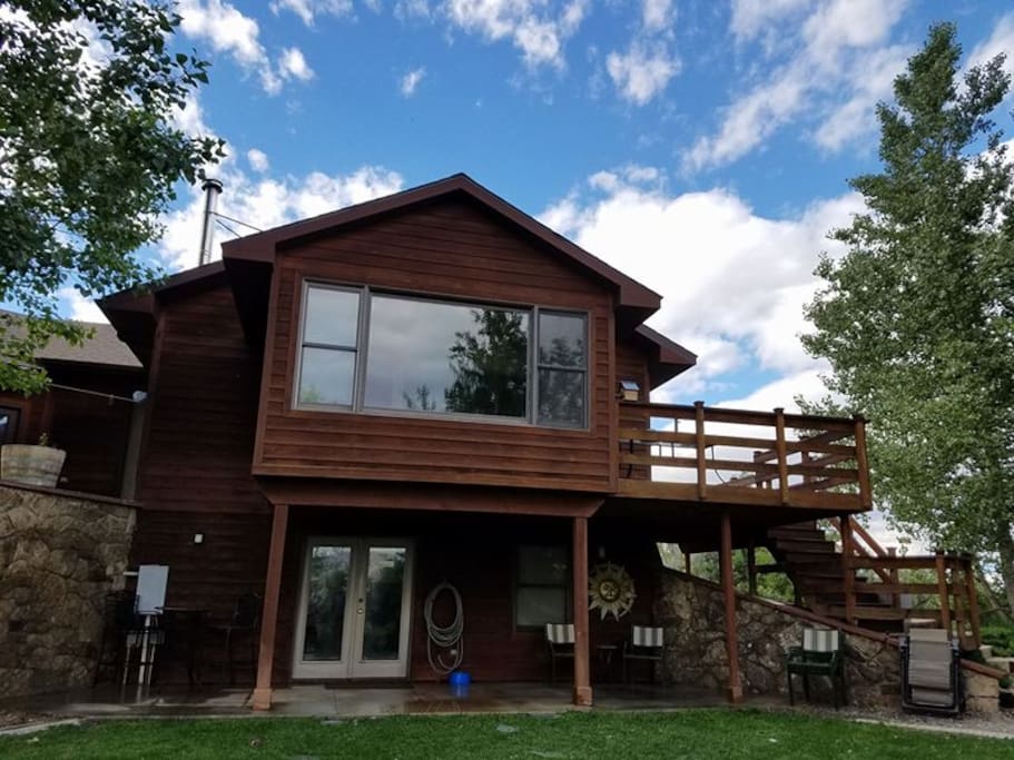 Another view of the house.