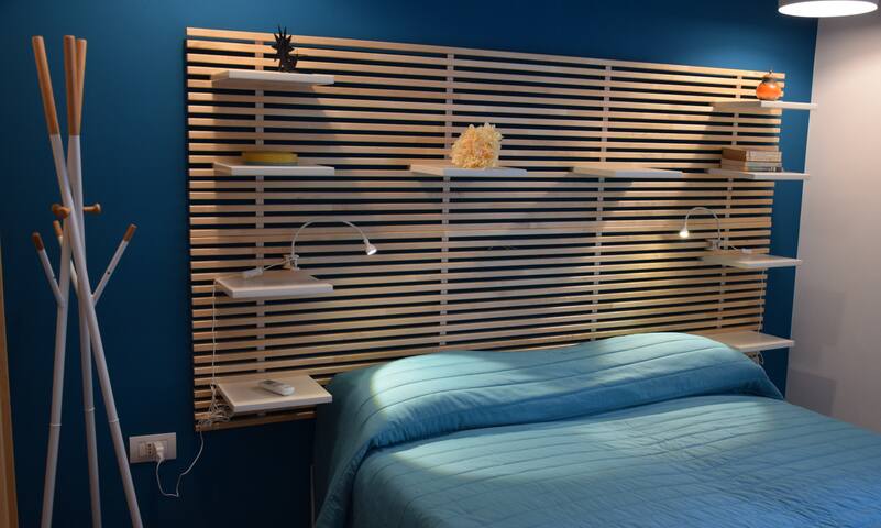 INCANTO A CHIAIA, CASA VACANZE IN PIENO CENTRO gallery image 2