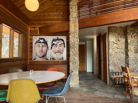VIOLIN HOUSE, 4 ACRE,  A-FRAME CALI ZEN RETREAT