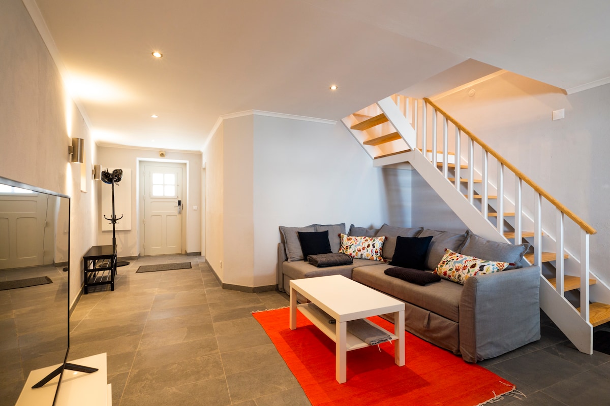 Top Airbnb: Harbour House with sea glimpse em Mafra