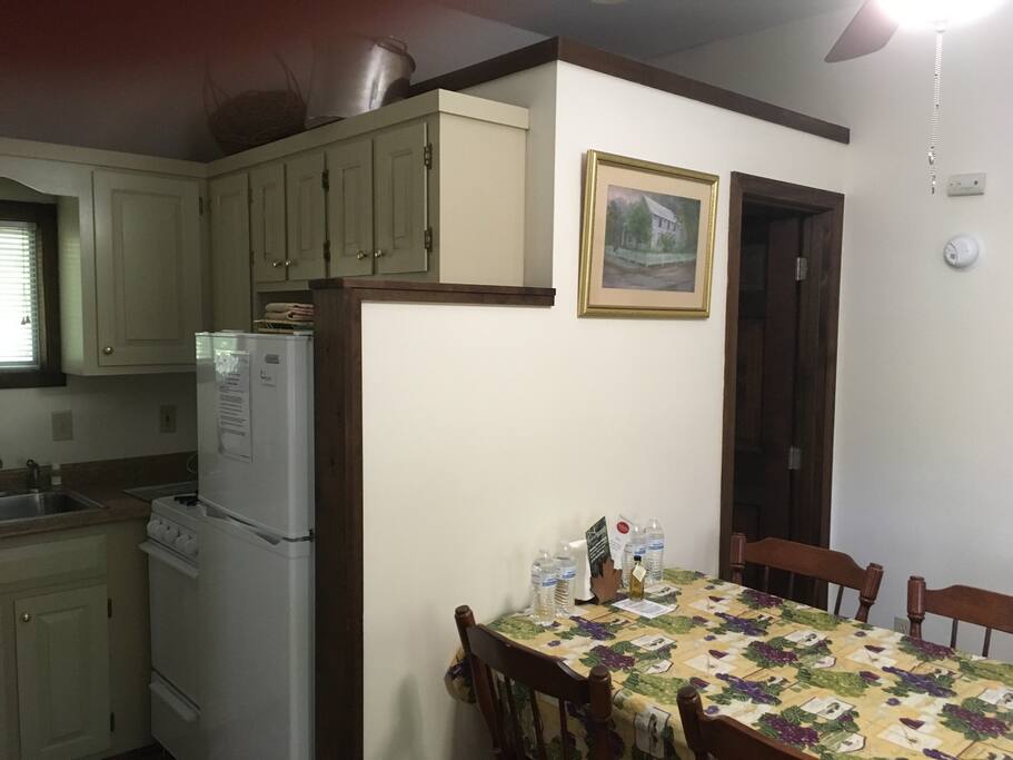 Fully equipped kitchen