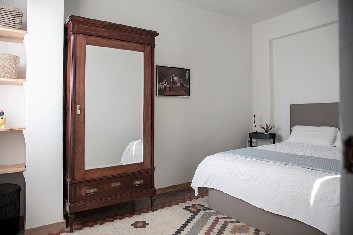 غرفة النوم 2