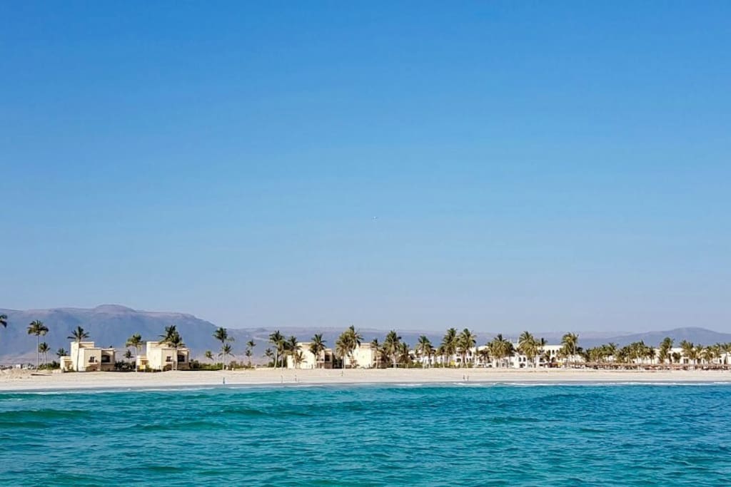 4 Beach Villas with the Rotana Resort further to the right Villa 2 is the first on the right