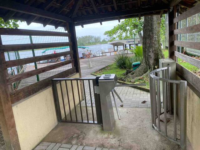 Mansion on the beach 7 suites gallery image 4