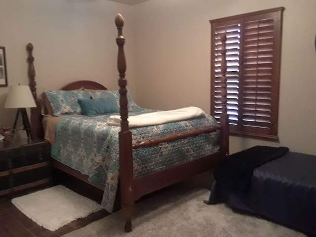 Listing in Las Cruces