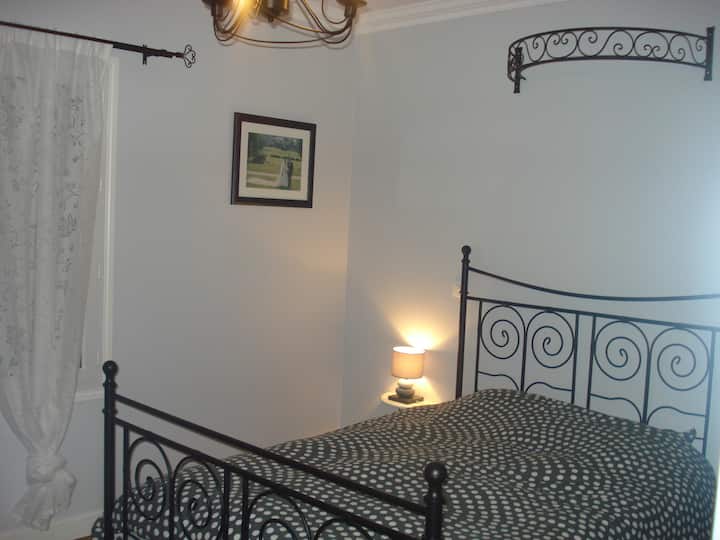 Habitación 1 Planta baja - 1 cama 2 personas