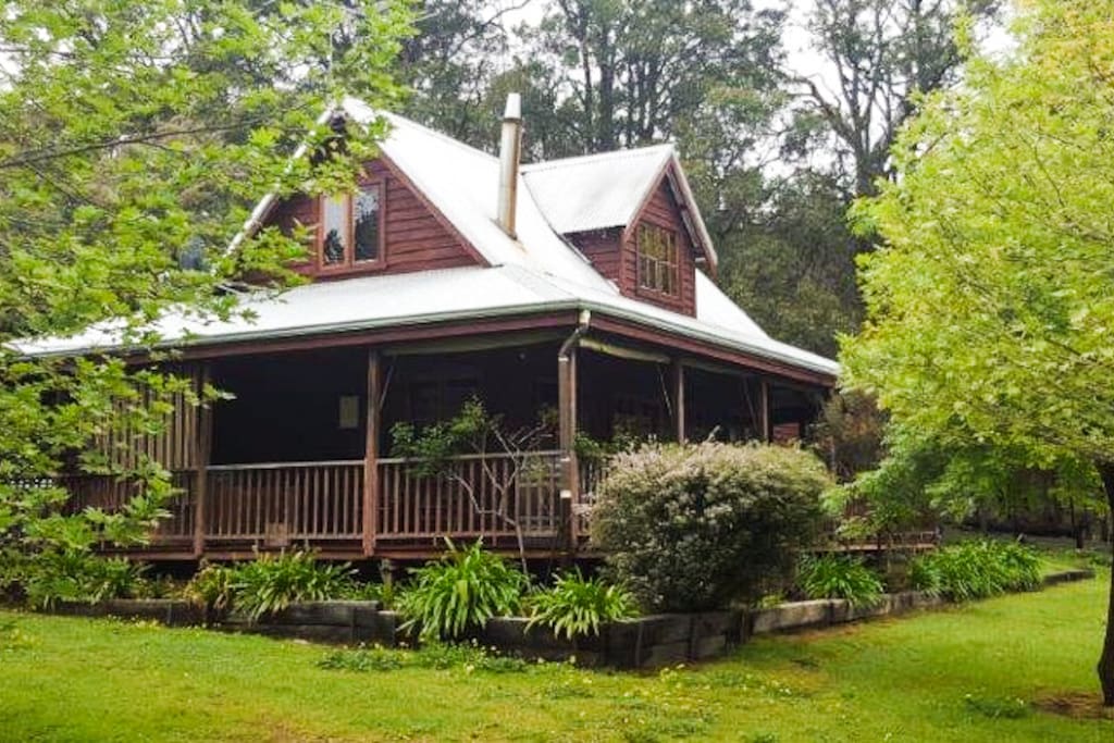 Duffy's Cottage external view.