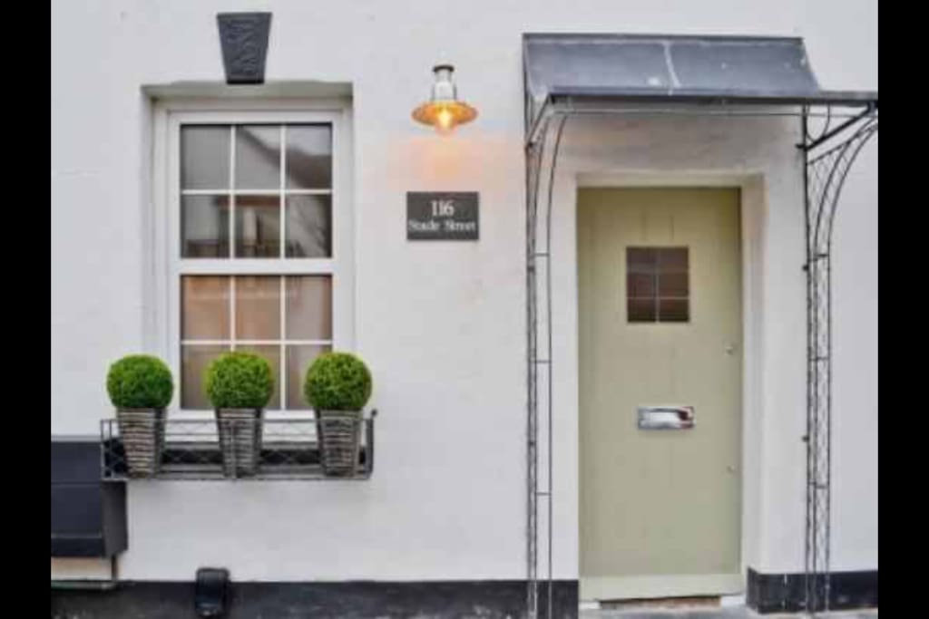 Beautiful former Fishermans Cottage
