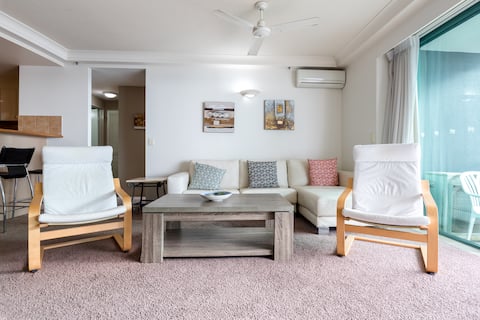 Popular Airbnb listing: Crown Towers 2 bedroom apartment in Surfers Paradise