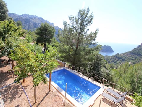 Son Moix. House with ocean view and private pool