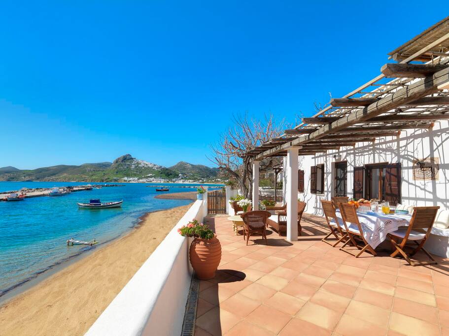 Villa Outdoor Space