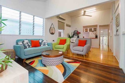 Cute Cairns Cottage