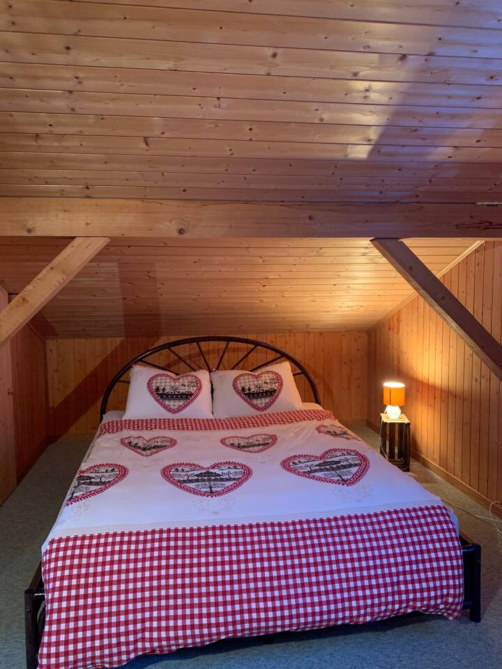 Größtes Schlafzimmer mit gemütlichem Doppelbett, Obergeschoss