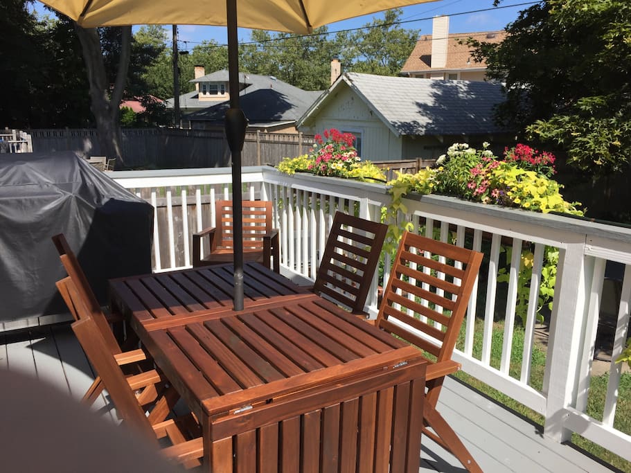 Patio table seats up to 8 comfortably; BBQ on the nice sized grill