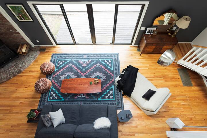 *NEW* Eclectic Country House in Woodstock