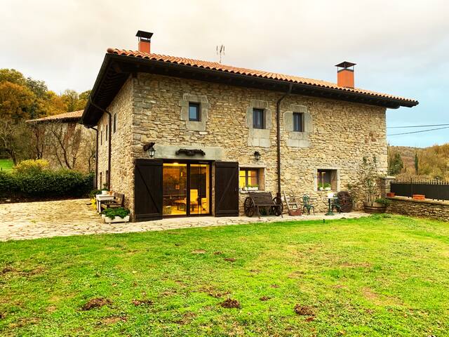 Vivienda turística completa en un entorno rural