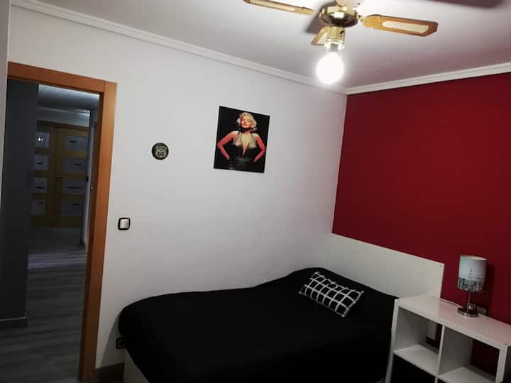 Spacieux pour dormir individuellement 105x200