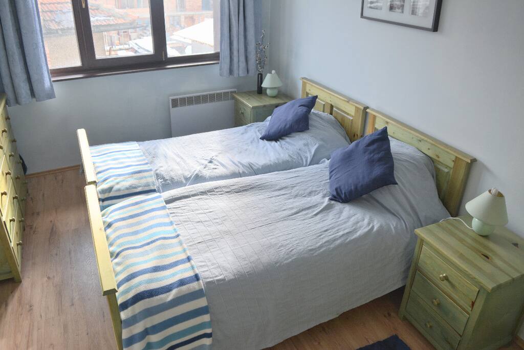 Twin Bedroom