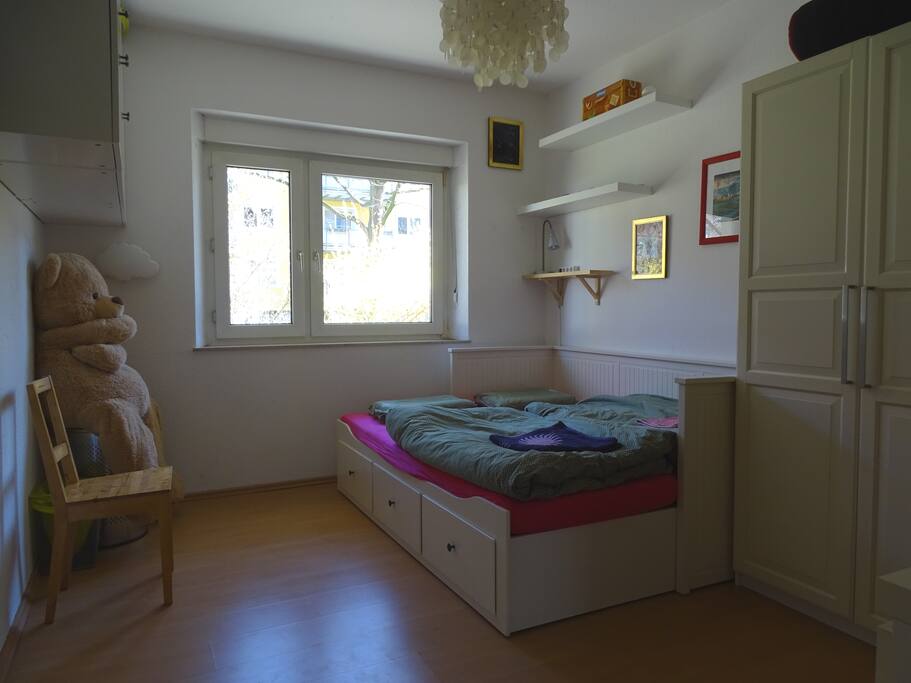 The double bed for the first 1st and 2nd guest