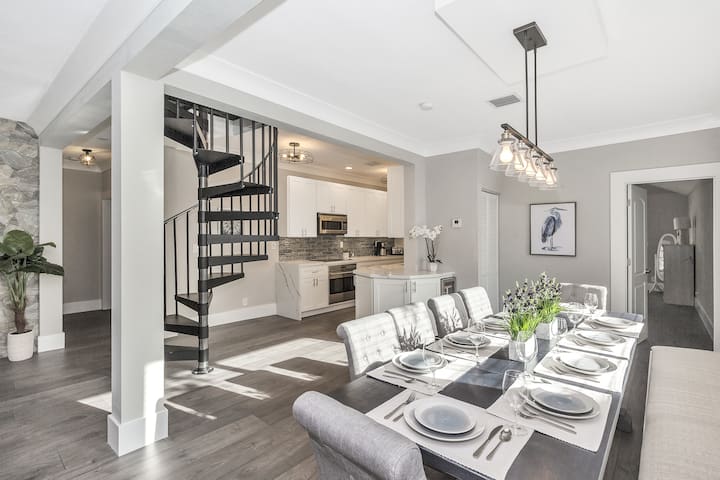 New! Next to Las Olas • Heated Pool