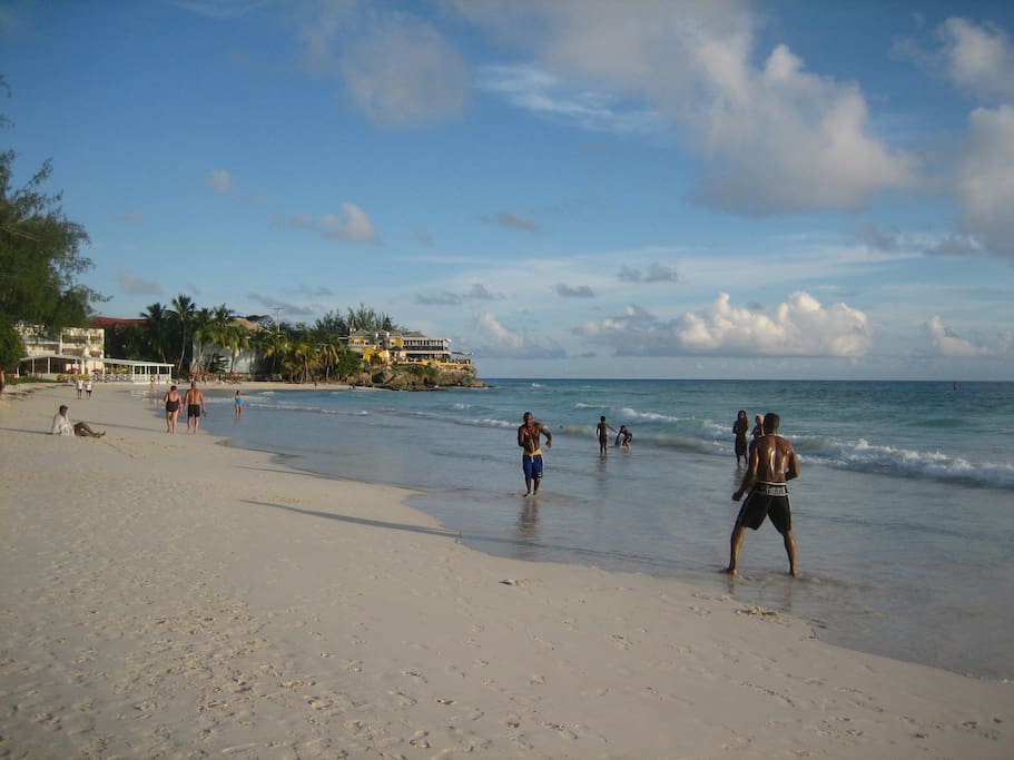 Accra, the local beach 5 mins from the apartment