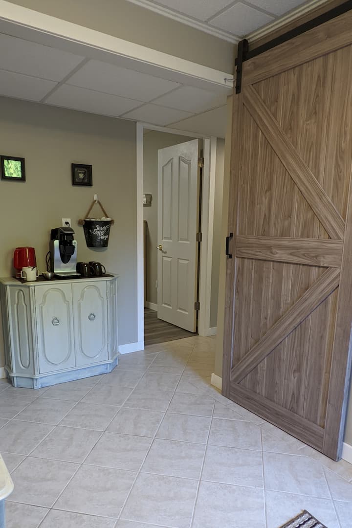 Private Sweetsuite:1 Bdrm Bathroom Mini-kitchen - Kamloops