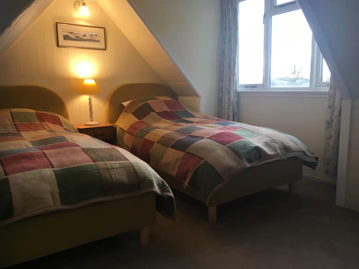 Upstairs twin bedroom