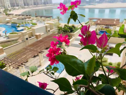 Sea forever Two Bedroom Beach Apartment- Seaview