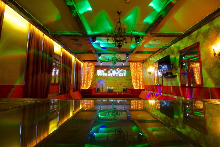 Лофт КвартирникN на Невском 20