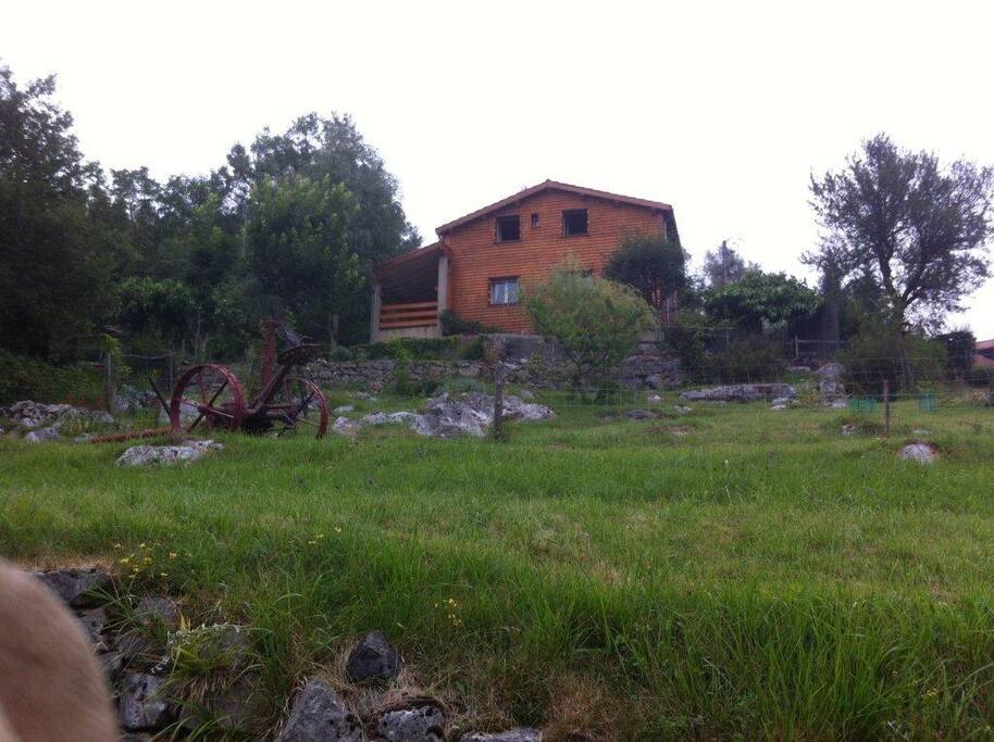 la maison depuis le jardin