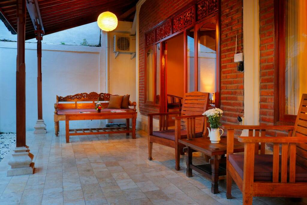 Entire 2Bdrms Pool Villa
