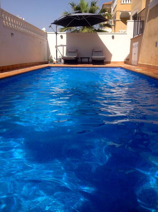 Private pool