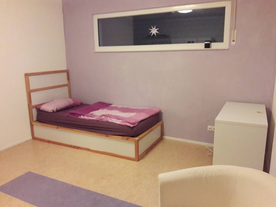 Schönes, helles Zimmer in Schwarzwaldnähe