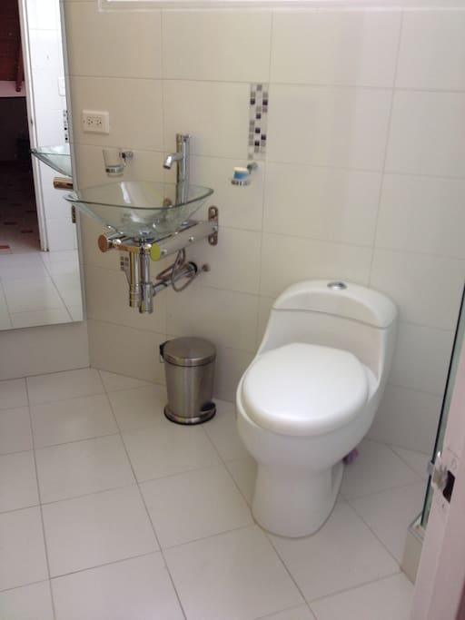 Bathroom second floor