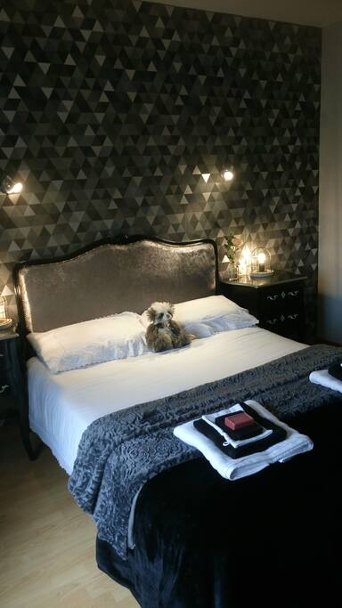 Downstairs bedroom