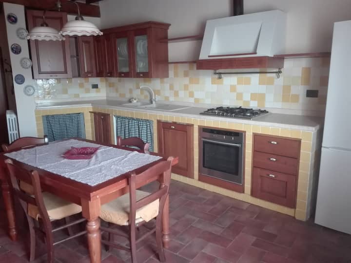La Casina - Appartamento Centro Storico Asciano - Rapolano Terme