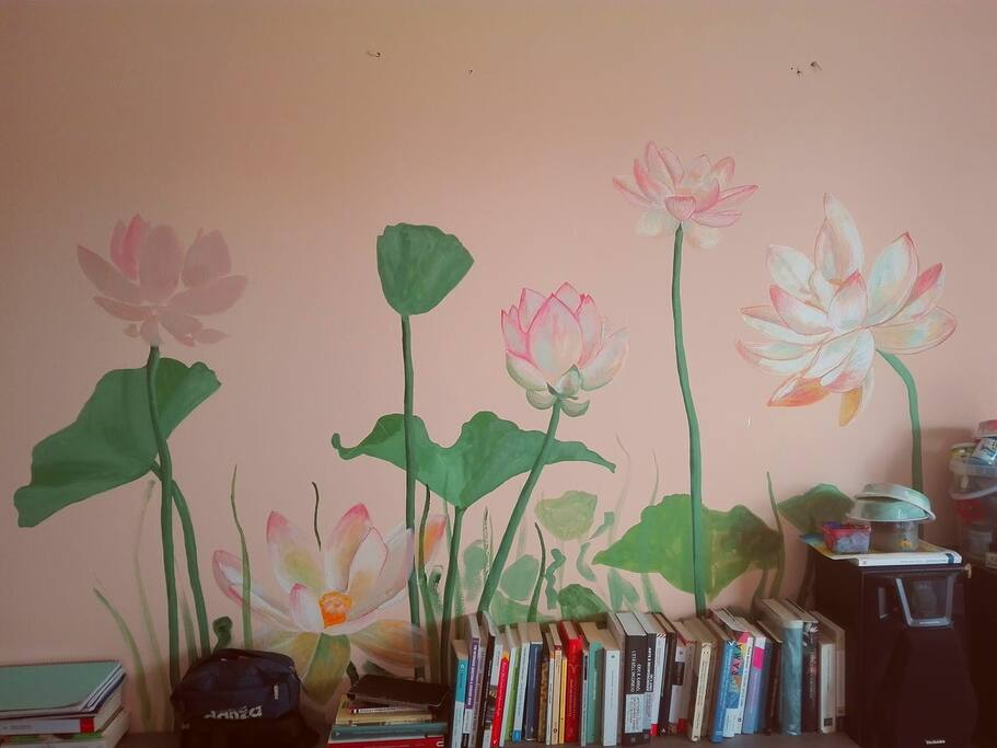 al posto della Guernica ora ci sono dei fiori di loto