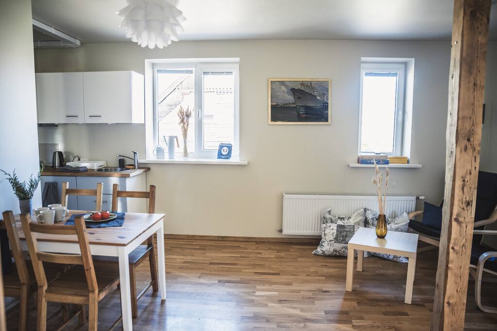 Studio living room & kitchen
