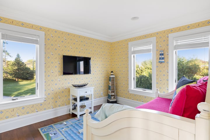 Საწოლი 152 × 203 სმ