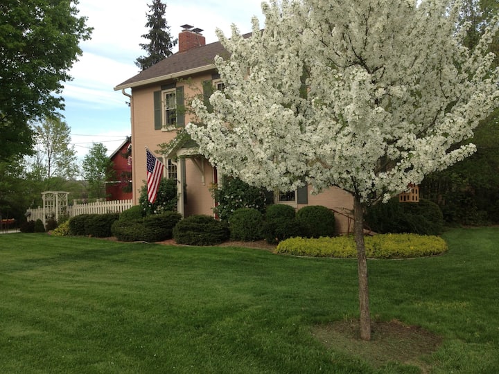 A beautiful, rustic historic farmhouse Houses for Rent in Tipp City