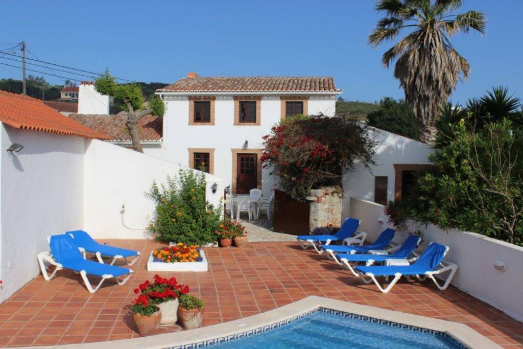 Pool and courtyard area