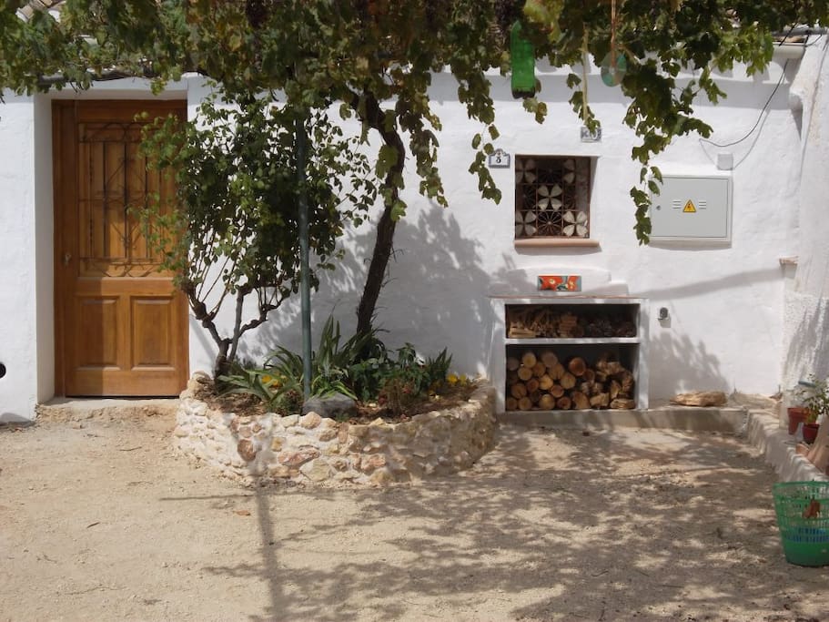 Wood store regularly stocked up during the winter .