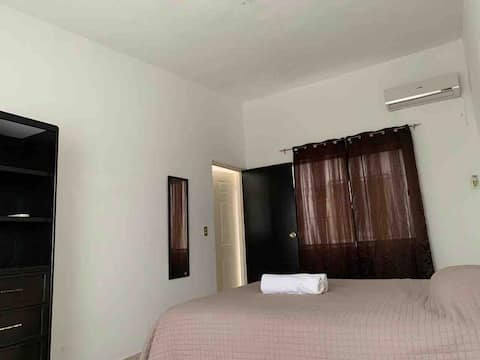 Departamento 232 para 2 pers. Cerca de fundidora