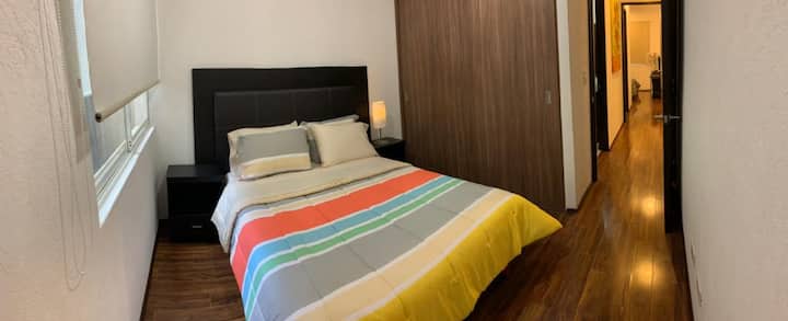 2号卧室配有壁橱