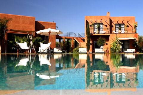 Dar Terra: Luxury Oasis, Gym, Spa, Indoor Pool
