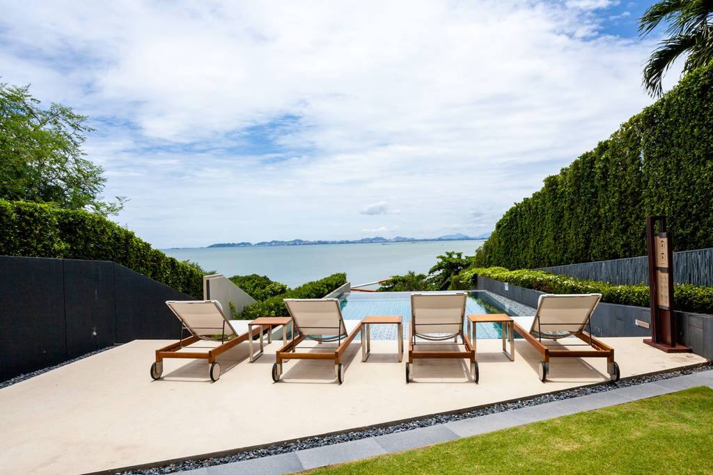 Pool sea views