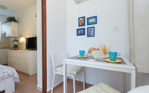 Cosy small studio apartment