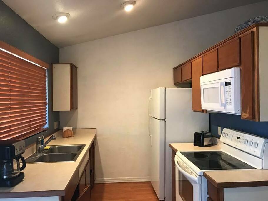 Full Kitchen